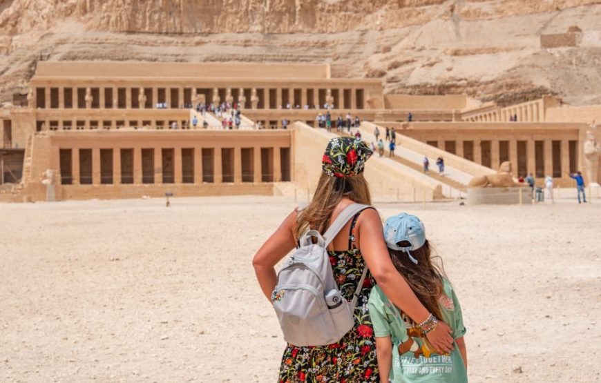 Ab Hurghada: Private Tagestour nach Luxor