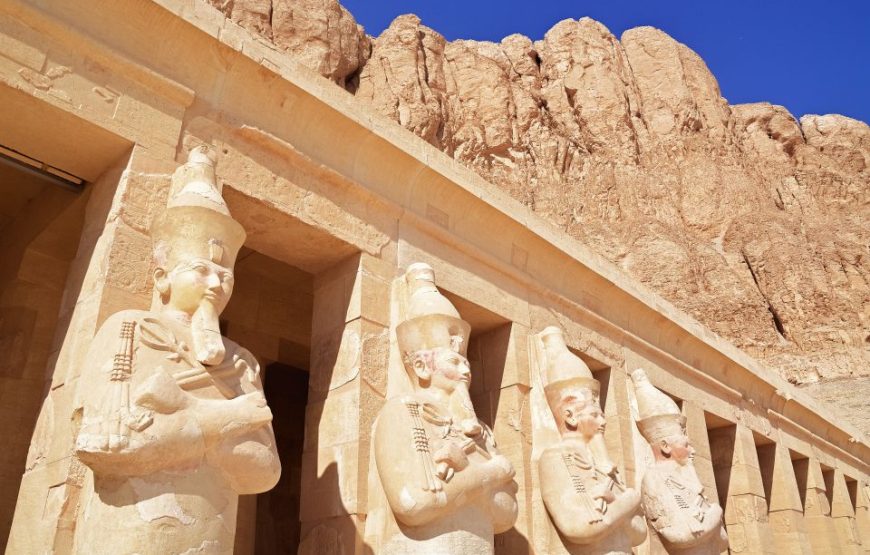 VON HURGHADA AUS ZWEITÄGIGE PRIVATE TOUR NACH LUXOR UND ASWAN